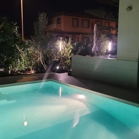 Atico Dentro De Casa Privada Roquetas de Mar